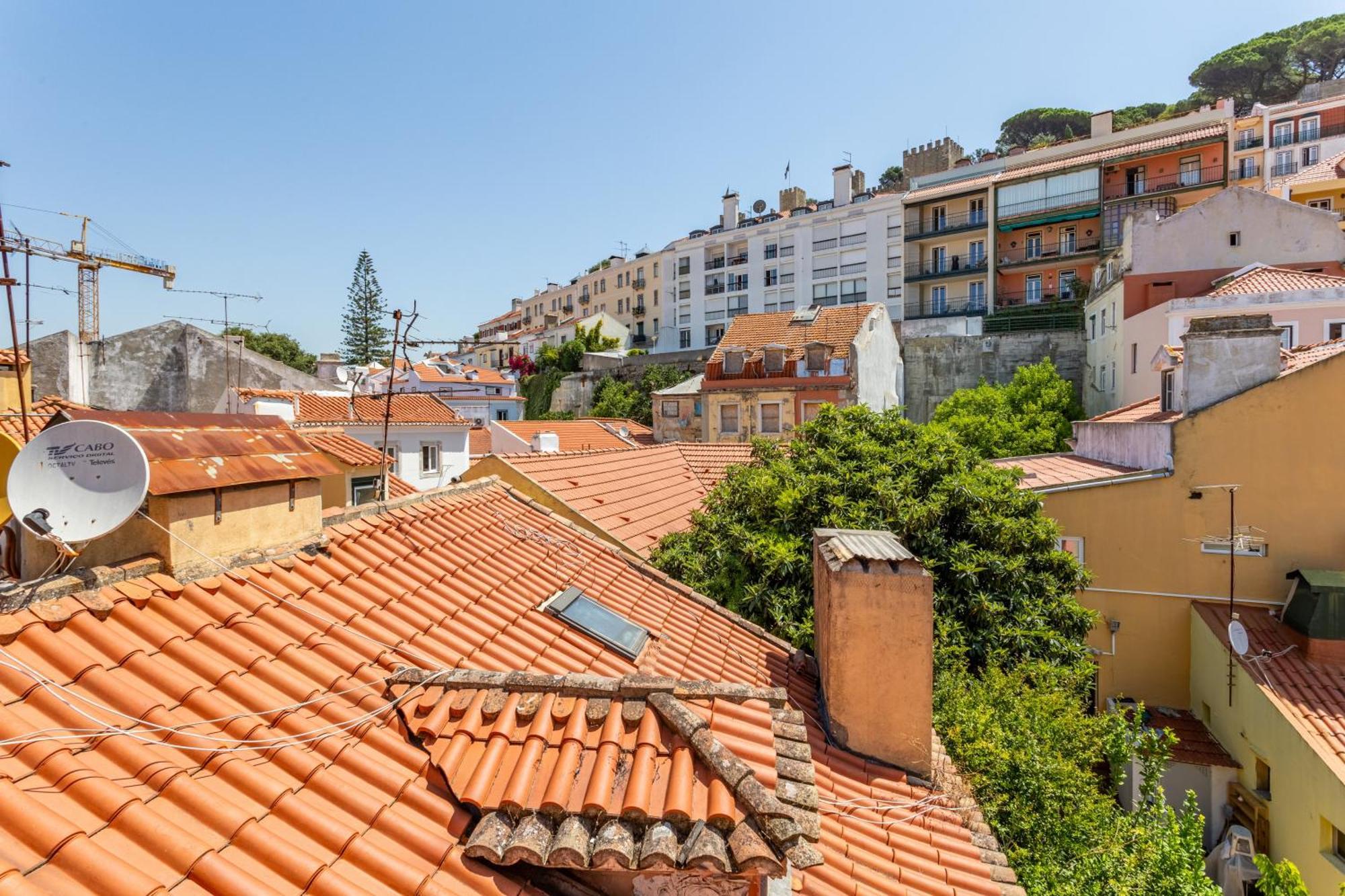 Gralhas Suites Lissabon Buitenkant foto