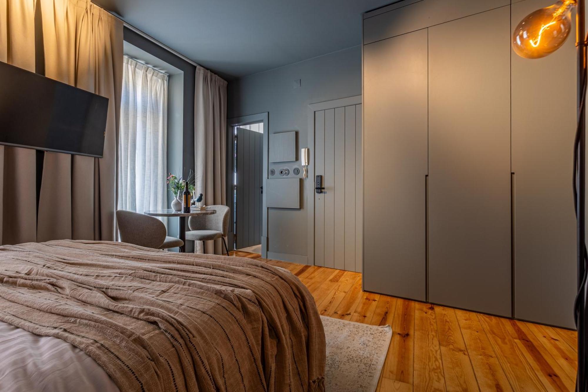 Gralhas Suites Lissabon Buitenkant foto