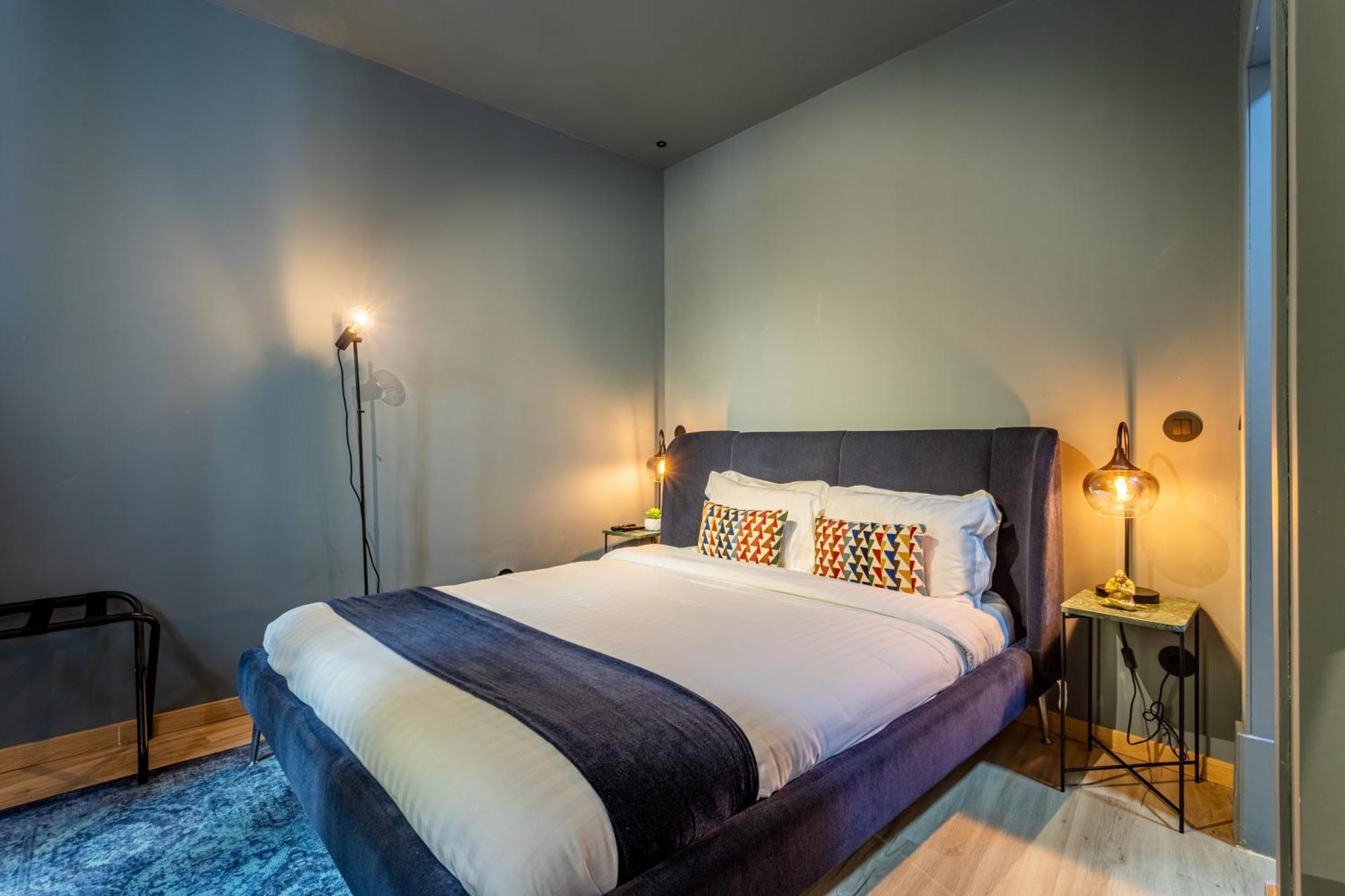 Gralhas Suites Lissabon Buitenkant foto